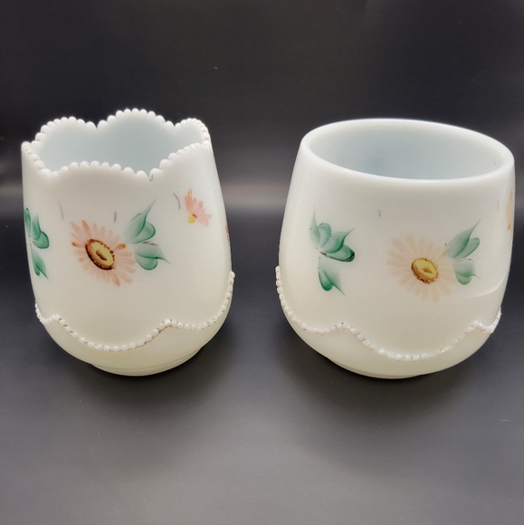 Heisey Glass Other - Heisey Beaded Drape Milk Glass Early American Decorative Glass. Set of 2.